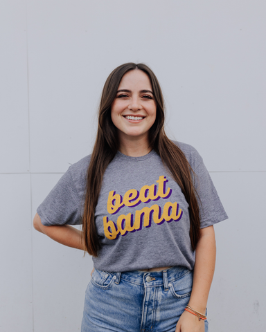 Retro mama graphic tee